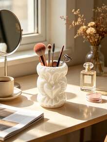 Vintage Heart-Shaped Cinch Storage Bucket, 3D Embossed Pleated Design, Rounded Body, Can Store Makeup Tools, Also Can Be Used As Desk Pen Holder, Dual-Purpose Atmosphere Storage Bucket For Desk And Vanity - Multicolor - View 3