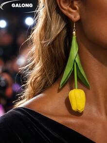 Light Luxury Green Tulip Flower Long Earrings, Gradient Bud And Leaf Dangle Earrings, European And American Runway Vacation Style Personalized Accessory - Yellow - View 2