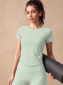 Soyun New Women's Mesh Back Breathable Short Sleeve Yoga Pants Set, Curved Design, Suitable For Outdoor Activities Sports - Mint Green - View 6