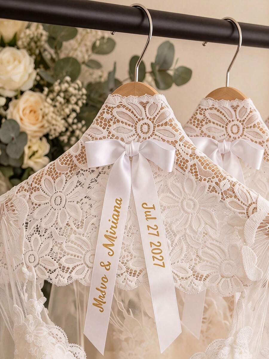 個性化婚禮防滑禮服衣架套,客製化字母圖案蕾絲新娘衣架套,婚禮新娘與伴娘紀念禮物 - 彩色 - 查看 1