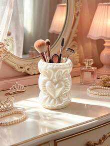 أنبوب تخزين مطبوع ثلاثي الأبعاد على شكل قلب مع طيات وحبل شد، قماش ساتان صناعي بتصميم قلب محفور، نسيج لؤلؤي دقيق، يمكن تخزين فرش المكياج وأحمر الشفاه وأقلام الحواجب، تخزين طاولة الزينة، حامل أقلام ديكوري عالي القيمة بأسلوب أنثوي - متعدد الألوان - مشاهدة 10