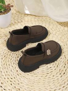 1 Pair Black Girls' Rhinestone Floral Decor PU Material Round Toe Low-Top Slip-On Thick Sole Retro Loafers, Suitable For School, Birthday Party Outfits, 2026 New Style - Brown - View 5