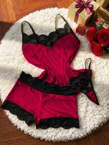 Bộ đồ ngủ sexy nhung vintage màu đỏ rượu vang, áo camisole phối ren đen, quần short và quần lót dây G-string mặc nhà - Đỏ - Xem 4