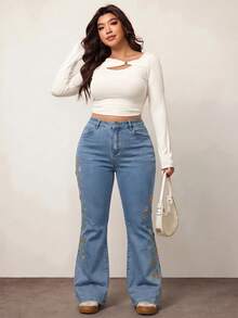 Plus Size Flared Jeans, Floral Embroidered Long Washed Denim Pants With Zipper And Pockets, Mid-Stretch, Suitable For Spring Fashion - Blue - View 6
