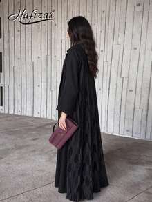 Hafizah 保守時尚極簡主義外套式長袍 Abaya 新款黑色長袍，帶皺紋圖案工藝，簡約優雅，適合任何場合，秋季 - 黑色 - 查看 1