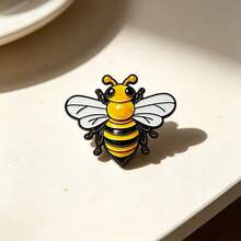 1/3 قطع شارة معدنية من سلسلة UV New Bee بتصميم كرتوني حيواني لطيف وواقعي، بروش إكسسوار لحقيبة الظهر للطلاب، مناسبة للارتداء اليومي والهدايا - متعدد الألوان - مشاهدة 7