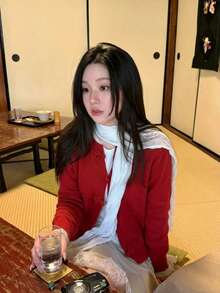 Cardigan Sweater Rajut Bergaris dengan Pita di Bagian Depan, Leher Bulat, Lengan Panjang, Kancing Depan, Potongan Pendek, Cardigan Musim Gugur Elegan Warna Merah untuk Wanita, Lembut dan Elastis - Merah - View 5