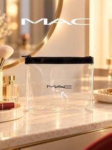 Tas Organizer Makeup PVC Transparan MAC, Tas Perlengkapan Mandi Perjalanan Transparan dengan Logo MAC Klasik, Kotak Kosmetik Resleting Tahan Air untuk Penggunaan Sehari-hari, Liburan, Perjalanan Bisnis, dan Bawaan Bandara - Clear - View 3
