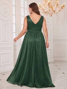 Plus Size V-Neck Sleeveless Chiffon A-Line Bridesmaid Dress, Elegant High Slit Formal Ball Gown, Suitable For Birthday, Wedding Guest Dress - Dark Green - View 2