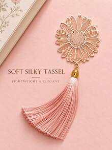 1PC/4pcs/8pcs Metal Rose Gold Carnation Exquisite Bookmark,Light Luxury Design Hollow Bookmark, Flower Bookmark, Perfect Gift For Students, Perfect Gift For Book Lovers, Perfect Gift For Teachers, Valentine's Day, Graduation, Mother's Day - Rose Bookmark - View 4