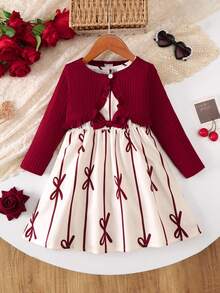 Girls 2 Pieces Set 4-7 Years Old Cream Base Burgundy Bow Print Soft Ribbed Ruffle Short Cardigan & Spaghetti Strap Dress, Gentle Style, Soft Skin-Friendly Fitted Fit, Sweet Young Girl Outdoor Daily Wear - Burgundy - View 12