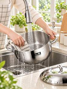 304 Stainless Steel 3-Ply Composite 20cm Apple Stew Pot, Multi-Functional For Heating Milk, Cooking Porridge, Soup, Frying, Christmas Home Kitchen Pot With Lid - View 6