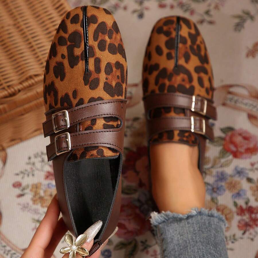 Vintage Patchwork Faux Split Toe Flat Shoes For Women, Autumn New Versatile Square Toe Comfortable Fashion Slip-On Double Buckle Loafers - Brown Leopard Print - View 1