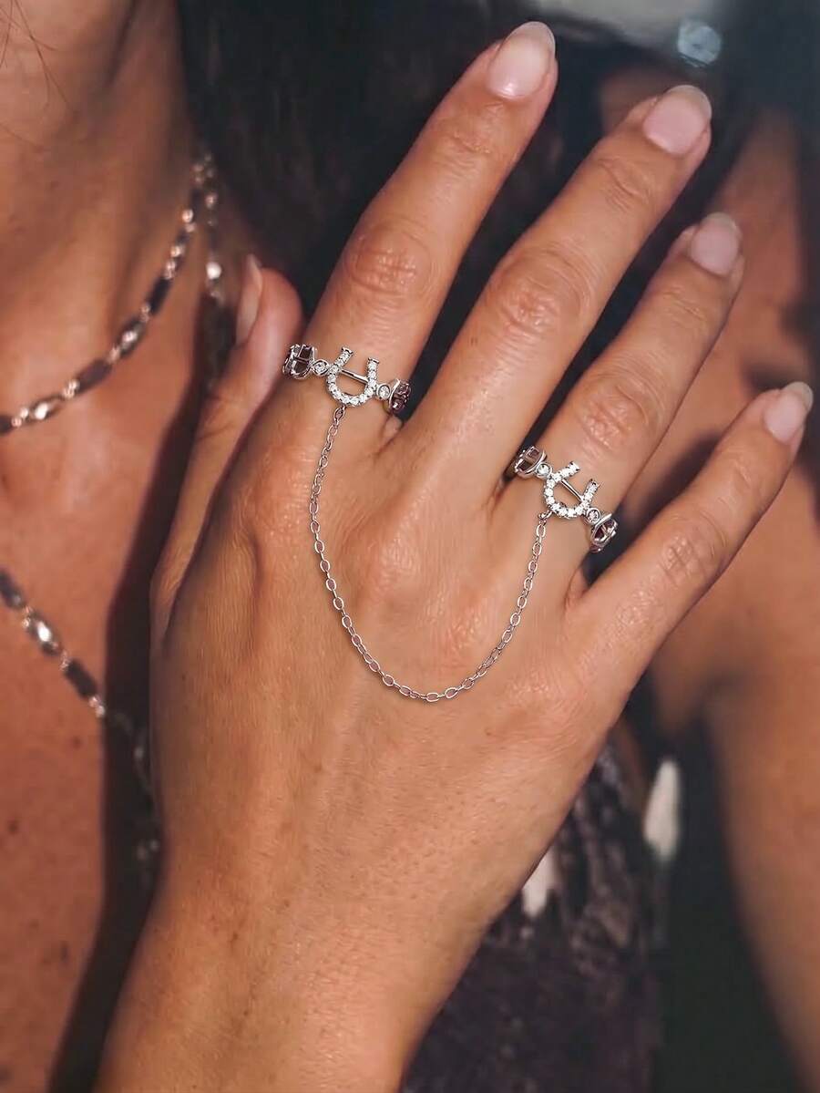 Silver Connected Finger Ring, Chain Connected Full Rhinestone Horseshoe Pendant Open Adjustable Ring, Niche Cool High-End Ring, Suitable For Daily Wear, Date, Music Festival, Vacation, Anniversary, Birthday Gift, Women's Fashion Accessory - Silver - View 1