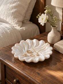 1pc Iridescent Shell Jewelry Tray, Decorative Small Accessory Storage Dish, Vanity/Bathroom/Bedside Universal Ring Dish, Perfume Display Tray, Desktop Organizer, Aesthetic Home Decor, Housewarming Holiday Gift, Room Decoration, Halloween, Kitchen, Cup, Christmas Home Decor - Multicolor - View 5