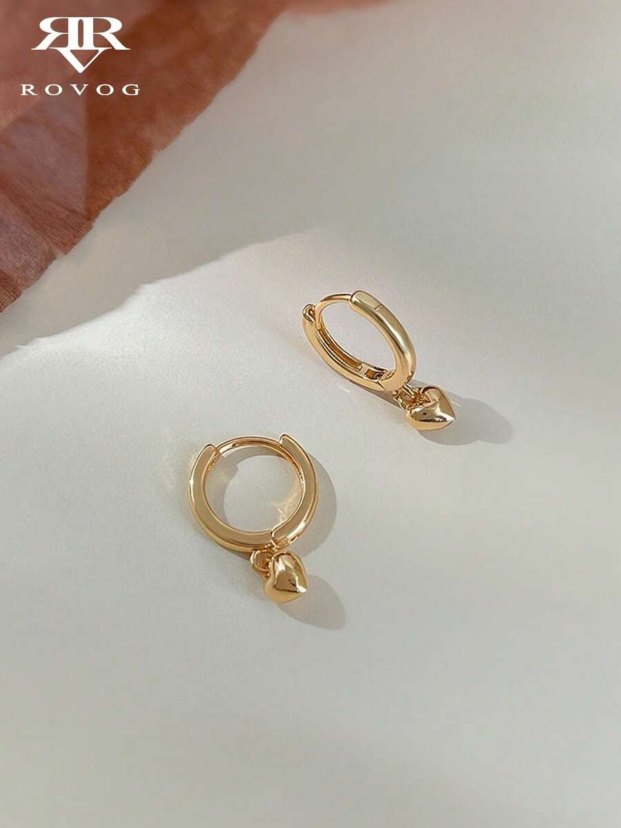 1 Pasang Anting-Anting Kecil Berbentuk Hati dari Paduan Tembaga yang Halus, Cocok untuk Pemakaian Kasual Sehari-hari Wanita