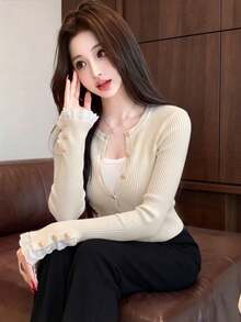 2026 學院風羅紋針織開襟衫，圓領蕾絲袖口修身毛衣，青春風格針織上衣，適合年輕女性，春/秋季日常校園與通勤穿搭，彈性針織面料修身開襟衫，適合 18-35 歲女性 - 杏色 - 查看 2