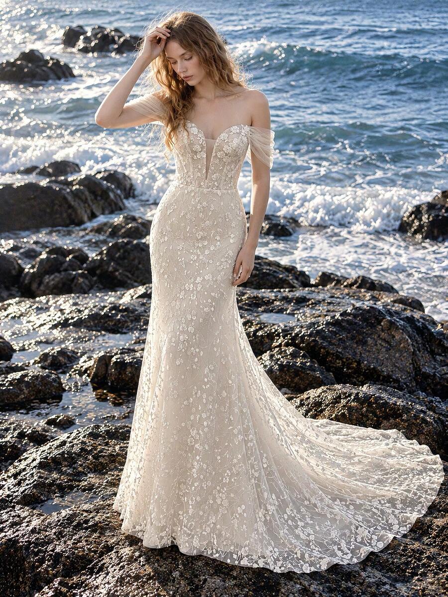 Women's Elegant Contrast Mesh Floral Embroidery Extra Long Wedding Dress WD25044 - أبيض - مشاهدة 1