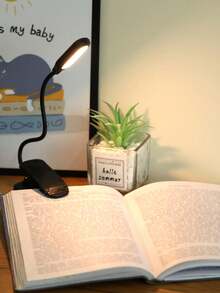 Portable Clip-On LED Reading Book Light With Flexible Gooseneck, Battery Powered Mini Bedside Lamp, Soft Warm Eye-Protection Light, Suitable For Bed Reading, Dorm Study, Travel Camping, Gift For Children And Students Night Reading - Vertical - View 6