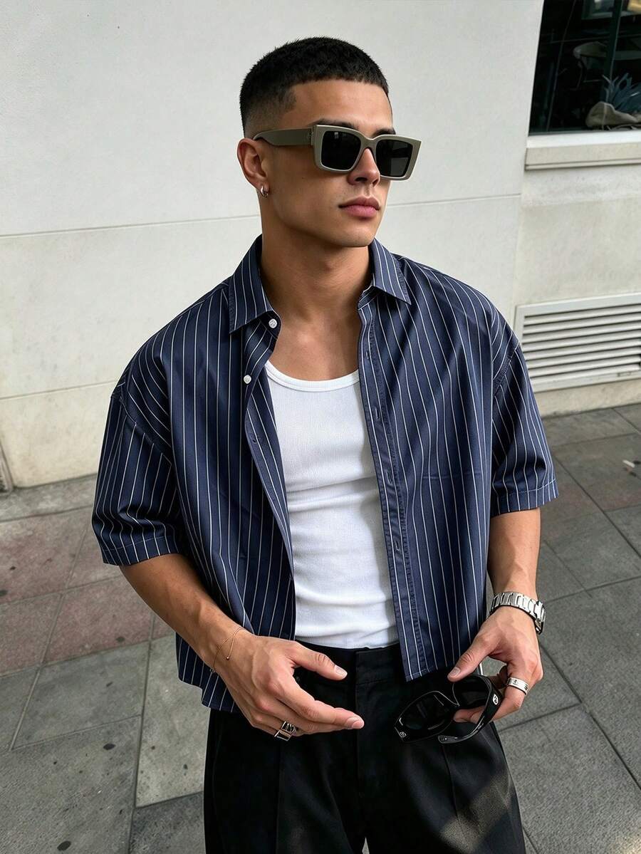 WAIT HIM Men's Vintage Vertical Striped Short Sleeve Shirt, Spring/Summer Lightweight Breathable Loose Fit Button-Up Shirt, Casual Silhouette Shirt, Resort Wear - Navy Blue - View 1