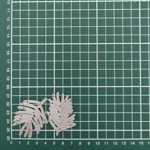 1pc New Christmas Berry Branch And Pine Needle Pattern Metal Cutting Die, Suitable For Scrapbooking, Card Making, Template Design And Photo Album Decoration - Christmas - View 13