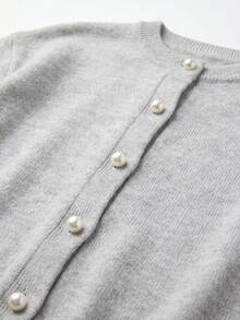 Women's Grey Knit Cardigan, Sweet & Spicy Style, Decorated With Pearl Buttons, Long Sleeve Casual Round Neck Sweater, Suitable For Spring Wear, Ribbed Knit Detail, Regular Length - Grey - View 7