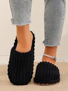 1 Pair Unisex Couple Striped Plush Closed-Toe Slippers, Warm Indoor Fuzzy House Shoes For Autumn/Winter - Black - View 3
