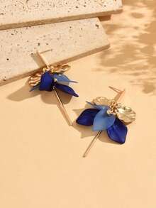 1pair Vintage Style Blue Petals And Leaves Pendant Long Earrings For Women Suitable For Party And Festival - Royal Blue - View 3