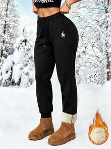 Women's Fleece Lined Joggers Regular Fit Winter Sports Pants With Pockets Running Casual Pants - Black - View 3