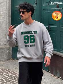كنزة رجالية من الصوف الناعم بياقة دائرية للخريف/الشتاء مطبوعة بحروف وأرقام BROOKLYN 96 NEW YORK بأسلوب Y2K - رمادي منقوش - مشاهدة 5