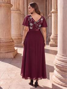 Plus Size Autumn Elegant V-Neck Sequin Chiffon Patchwork Asymmetric Ruffle Hem Burgundy Formal Bridesmaid/Mother Of The Bride Wedding Dress - Burgundy - View 4
