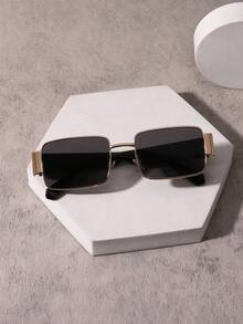 1 PC Men's Modern Simple Square Fashion Glasses Lightweight Frame Gray Lens Retro Chic Style Suitable For Daily Street Travel Look With Glasses Box - Multicolor - View 7