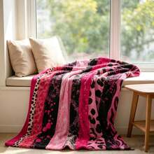 1PC Gingerbread Man Candy Christmas Flannel Throw Blanket, Holiday Decor Blanket For Sofa Bedroom, Christmas Gift - Multicolor - View 6