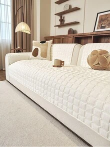 1pc Washable Non-Slip Warm In Autumn And Winter Sofa Cover, Suitable For Single, Double, Three-Person And Four-Person Sofas. Quilted Design, Magnetic Closure, Pet-Friendly Protection - Flannel Sofa Cover - White - View 5