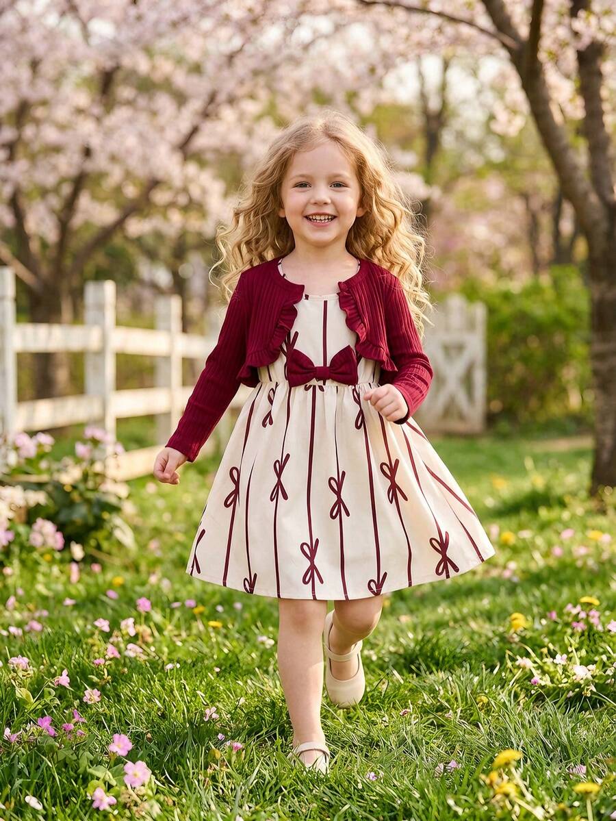Girls 2 Pieces Set 4-7 Years Old Cream Base Burgundy Bow Print Soft Ribbed Ruffle Short Cardigan & Spaghetti Strap Dress, Gentle Style, Soft Skin-Friendly Fitted Fit, Sweet Young Girl Outdoor Daily Wear - Burgundy - View 1