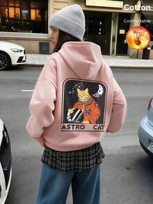 بلوزة نسائية بقلنسوة من الصوف الناعم، رسمة قطة رائد فضاء ونص "ASTRO CAT"، أسلوب Y2K، خريف/شتاء - أحمر رملي - مشاهدة 3