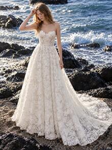 Cut-Out Bustier Ultra-Long Elegant Fashion Wedding Dress - White - View 1