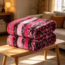 1PC Gingerbread Man Candy Christmas Flannel Throw Blanket, Holiday Decor Blanket For Sofa Bedroom, Christmas Gift - Multicolor - View 3