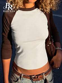 BADDIE REALM Women's Knitted Raglan Sleeve Crew Neck T-Shirt, Regular Length, Medium Stretch Fabric, 3/4 Sleeve Top - Brown - View 2