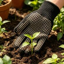 Heat Resistant Aramid Gloves With Silicone Non-Slip Dots, Multi-Purpose Gloves For BBQ, Oven & Hair Styling - View 5