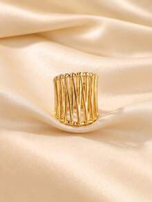European And American Vintage Hollow Wide Band Ring For Women, Gold And Silver Dual-Tone 3D Line Geometric Ring, Unique Exaggerated Niche Fashion Versatile Ring, Daily Commute Date Party Style Accessory Gift - Gold - View 8