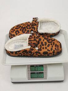 女款包頭半包拖鞋 防滑底 室內外兩用 秋冬休閒鞋 舒適軟毛內裡 一腳蹬穆勒拖鞋 休閒風日常居家拖鞋 - 棕色豹紋-方形扣 - 查看 9