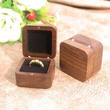 Kotak Cincin Lamaran Kayu Kenari Hitam Amerika Utara Solid 55mm, Kotak Cincin Pasangan, Kotak Penyimpanan Kemasan Kayu, Kotak Hadiah Cincin Berlian, Cocok Untuk Kemasan Hadiah, Dapat Menyimpan Perhiasan Kecil - Kotak Satu Ukuran Cocok untuk Semua - View 6