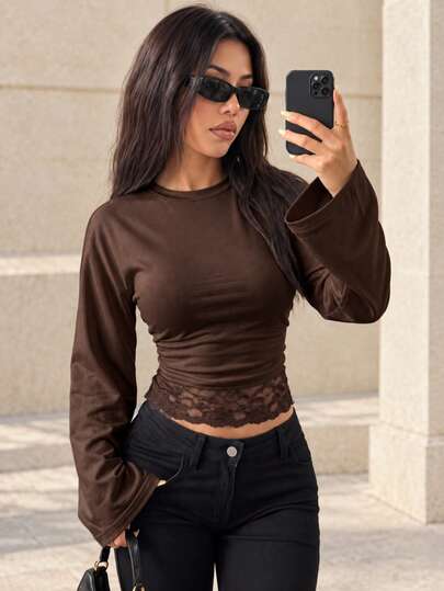 Y2K Hot Girl Style Bell Sleeve Cropped Top, Fitted Ruched Lace Hem, Casual Night Out Top