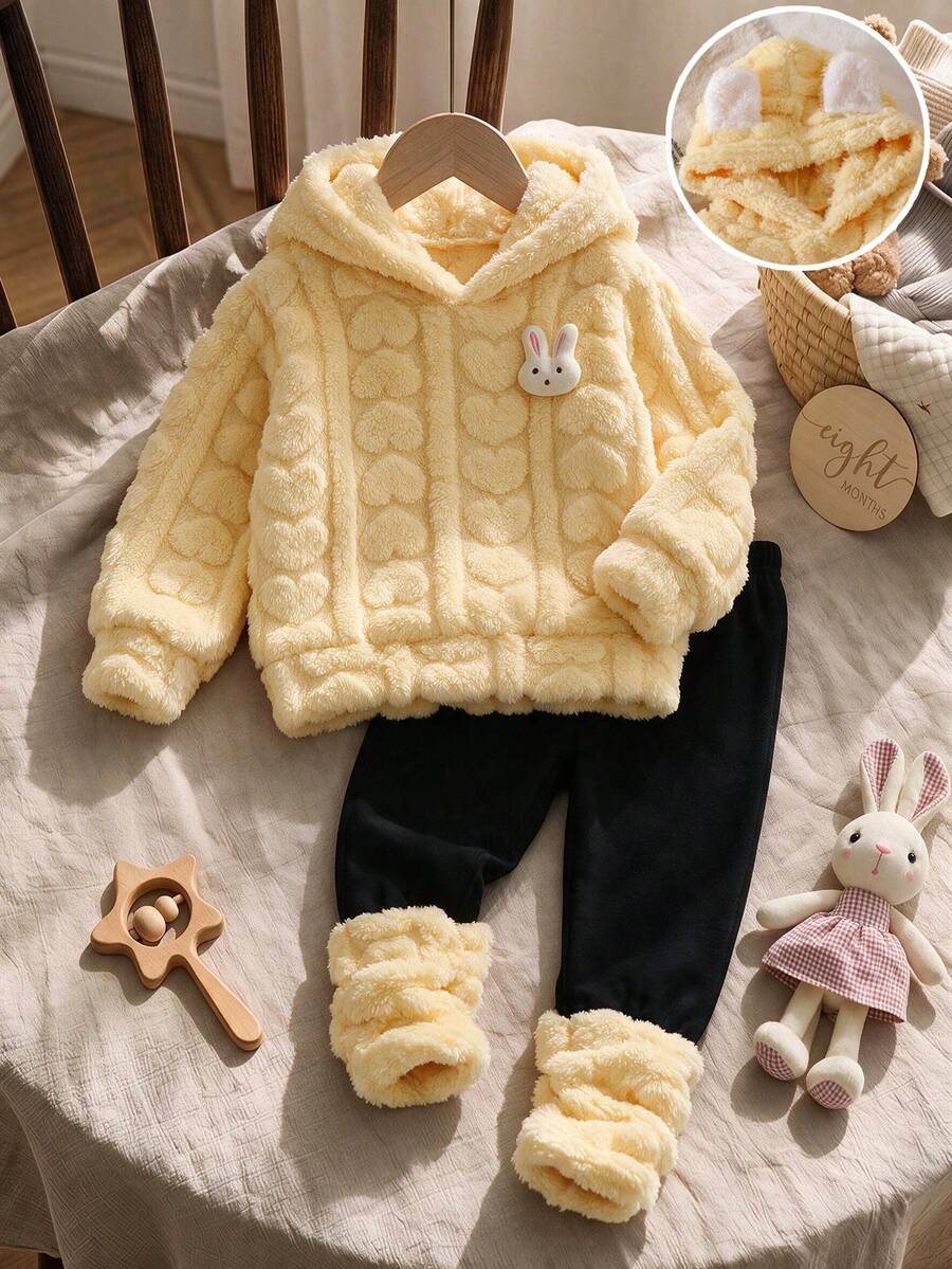 2pcs/Set Young Girl Cute Sweet Style Yellow Plush Hooded Sweatshirt And Black & Yellow Colorblock Pants Set, Autumn/Winter - Yellow - View 1