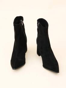1 Pair Girl's Short Fashion Boots, Suede-Like Matte Material + Pointed Toe, 7.5CM Chunky Heel, Flat Non-Slip Sole, Inner Zipper Design, Minimalist Retro Mid-Calf Elastic Boots, Suitable For Daily Wear, Vacation, And Outings - Black - View 6