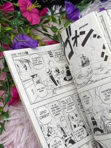Comics & Graphic Novels - Single Book - View 3
