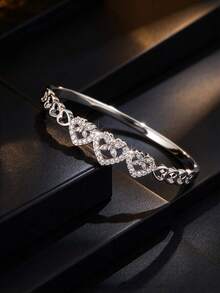 1pc Triple Heart Butterfly Design Bracelet, Niche Aesthetic Hand Accessory, Versatile Daily Wear - Bracelet - View 3