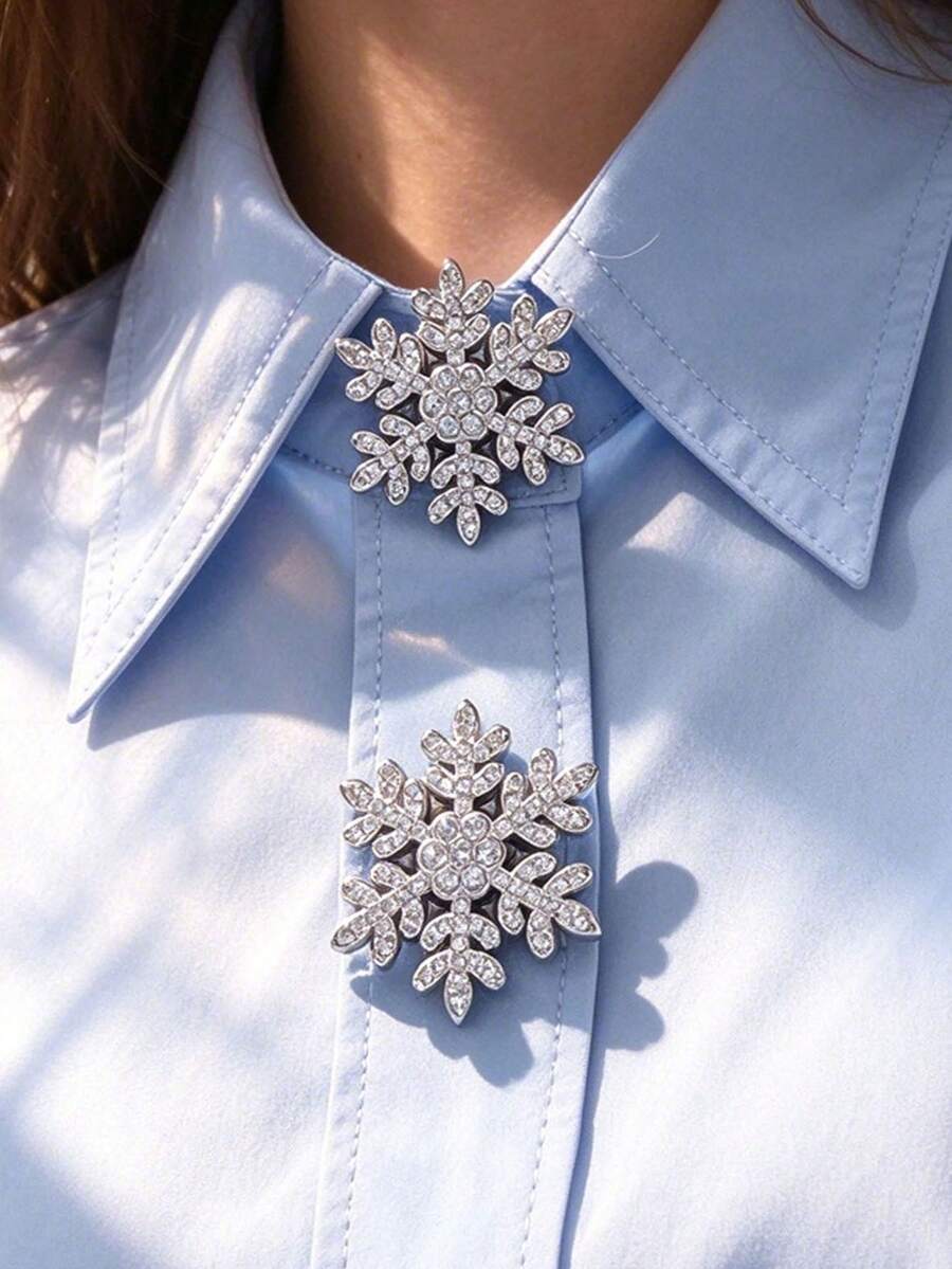 2pcs/Set Elegant Christmas Snowflake Button Covers, Shirt Button Covers Clip-On Button Covers Fashion Crystal Cufflinks - Flowers - View 1