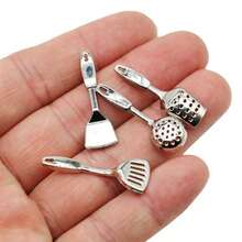 Model Saringan dan Spatula Miniatur untuk Peralatan Dapur, Ornamen Rumah Boneka, Aksesori Rumah Boneka, Kerajinan Tangan Lanskap Miniatur, Model Koleksi, Properti Adegan Fotografi, Hadiah Liburan yang Luar Biasa - A - View 4